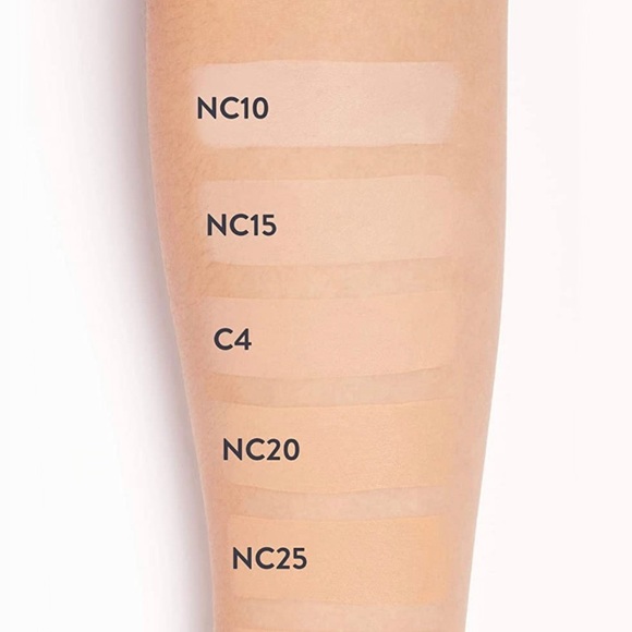 MAC *Bundle* Studio Fix Foundation NC10 + PUMP *DISCONTINUED* - Picture 5 of 12